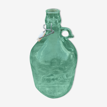 Dame Jeanne-bottle in molded glass