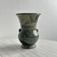 Vase en céramique marbrée vert