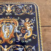 Dessous Plat Faïence Gien Modèle Renaissance Ange Angelot Putti Bleu Cobalt