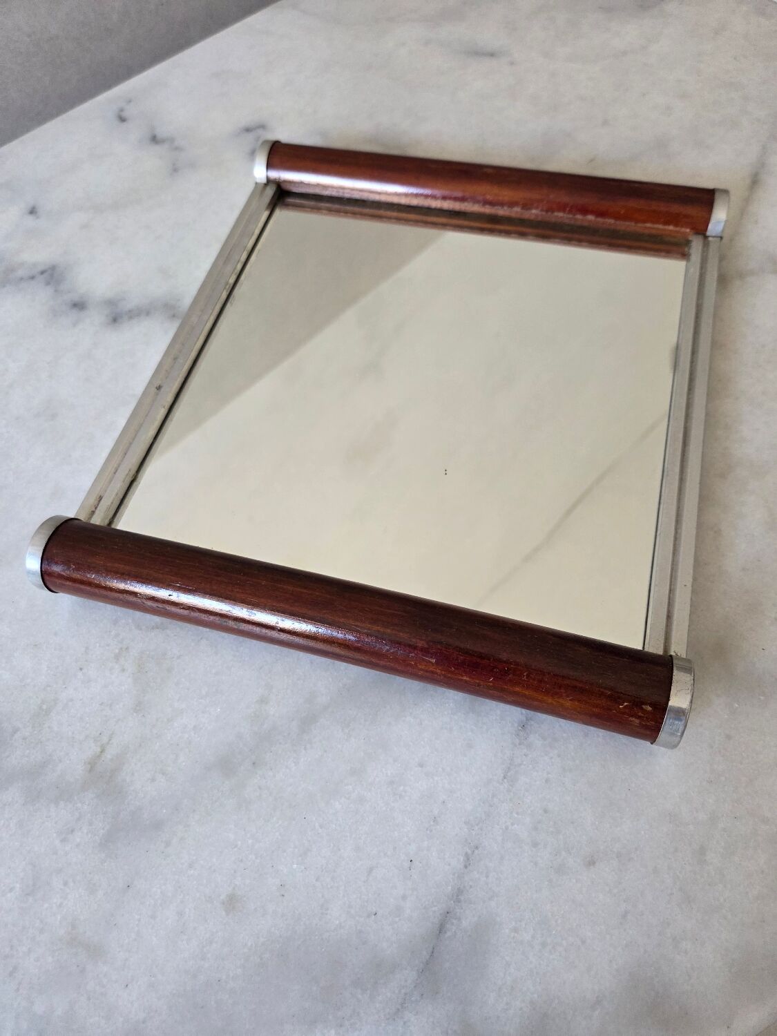 Art Deco mirror plateau