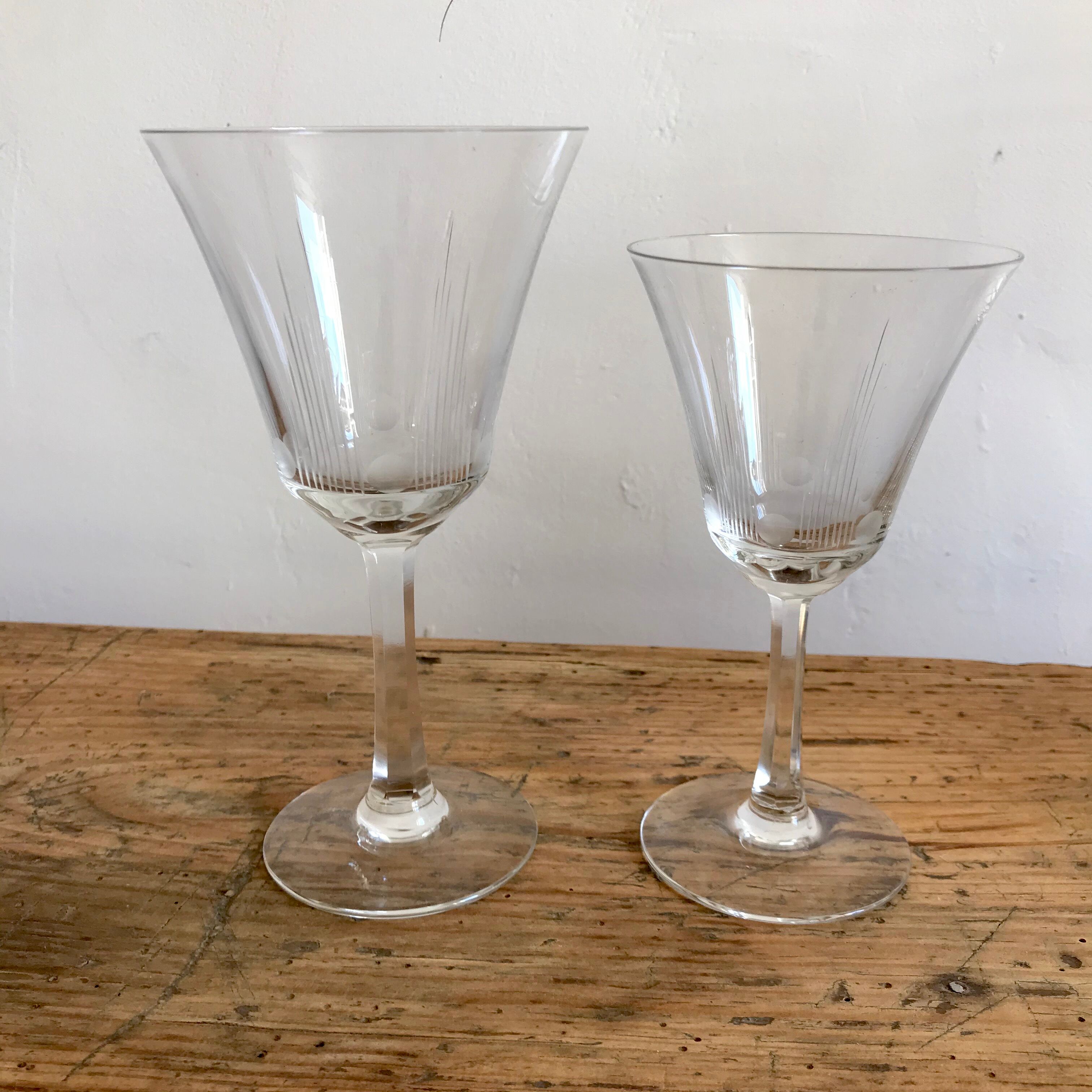 Chiseled glass and carafes