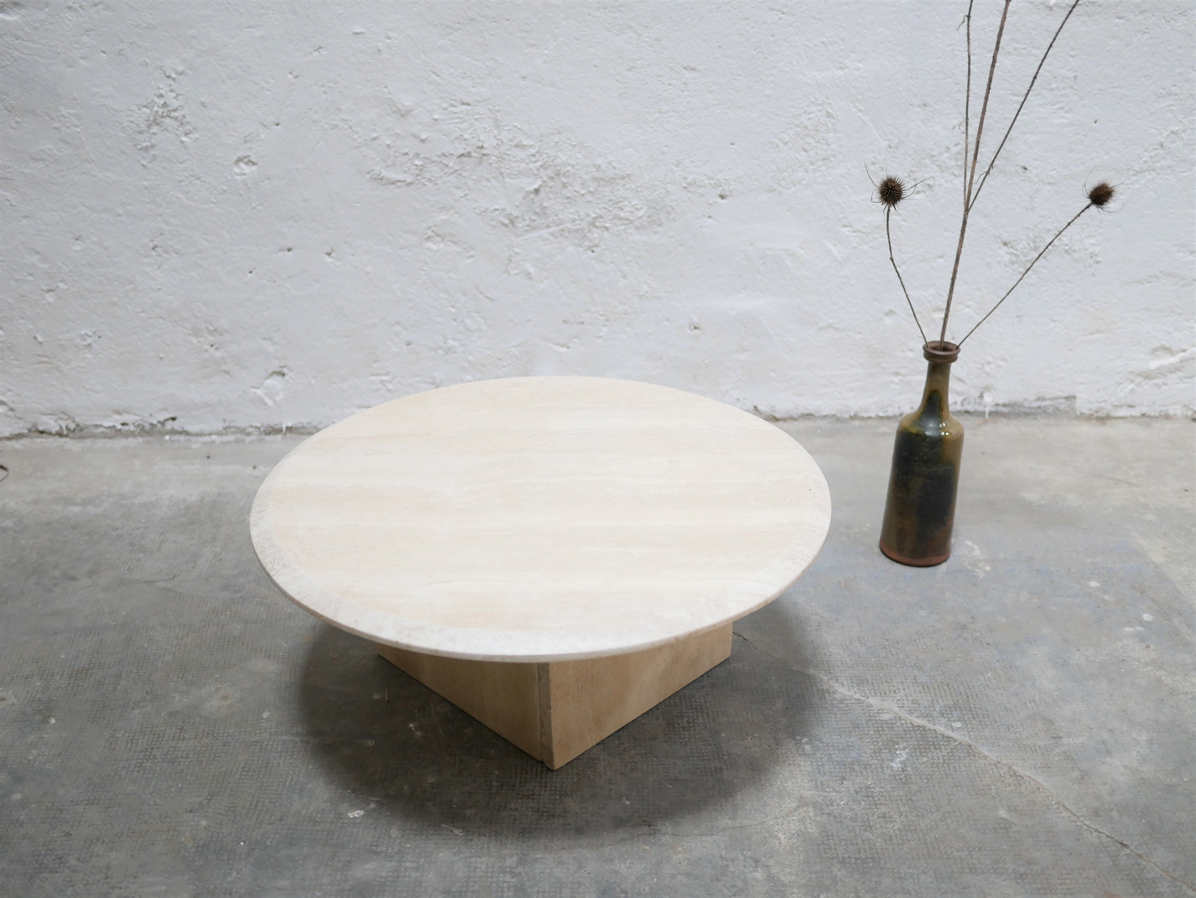 Vintage side table in travertine