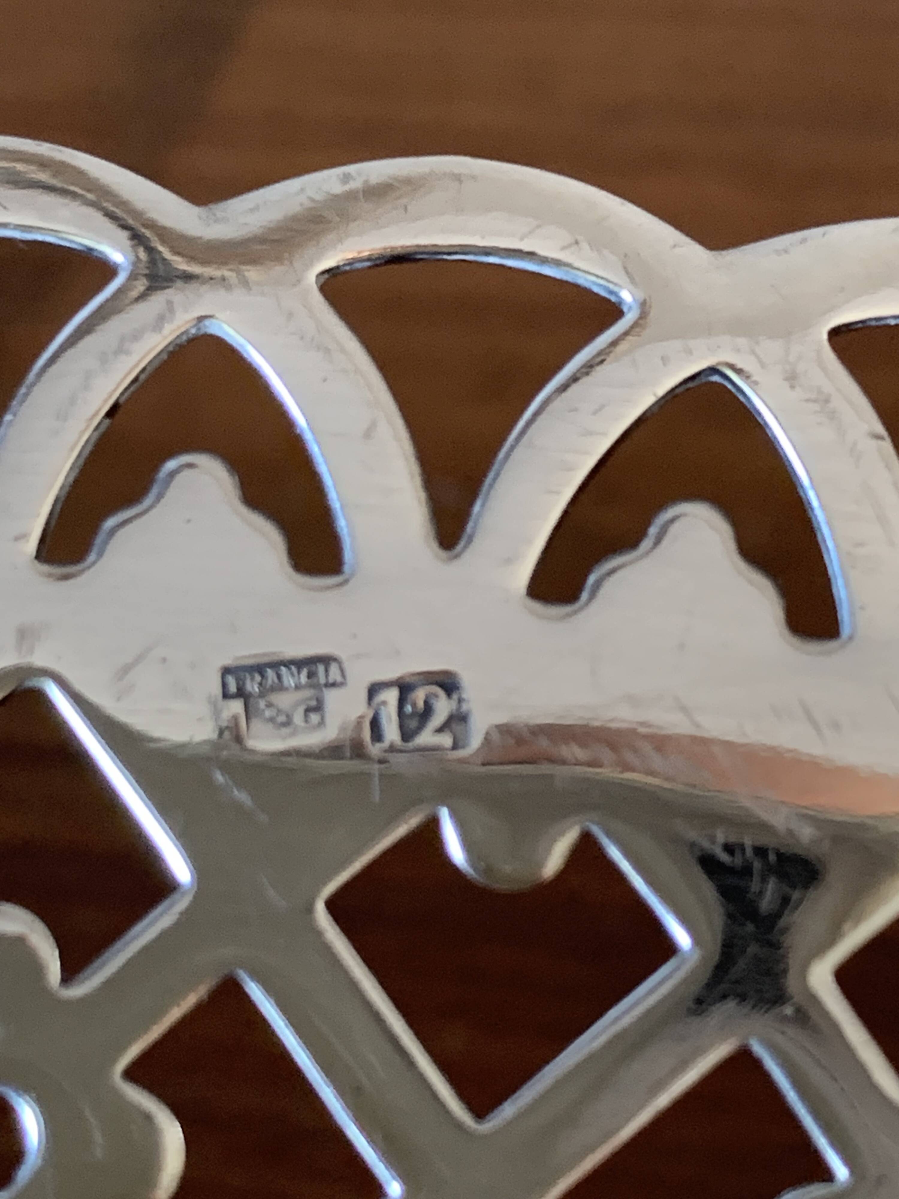 Silver-plated cake dish