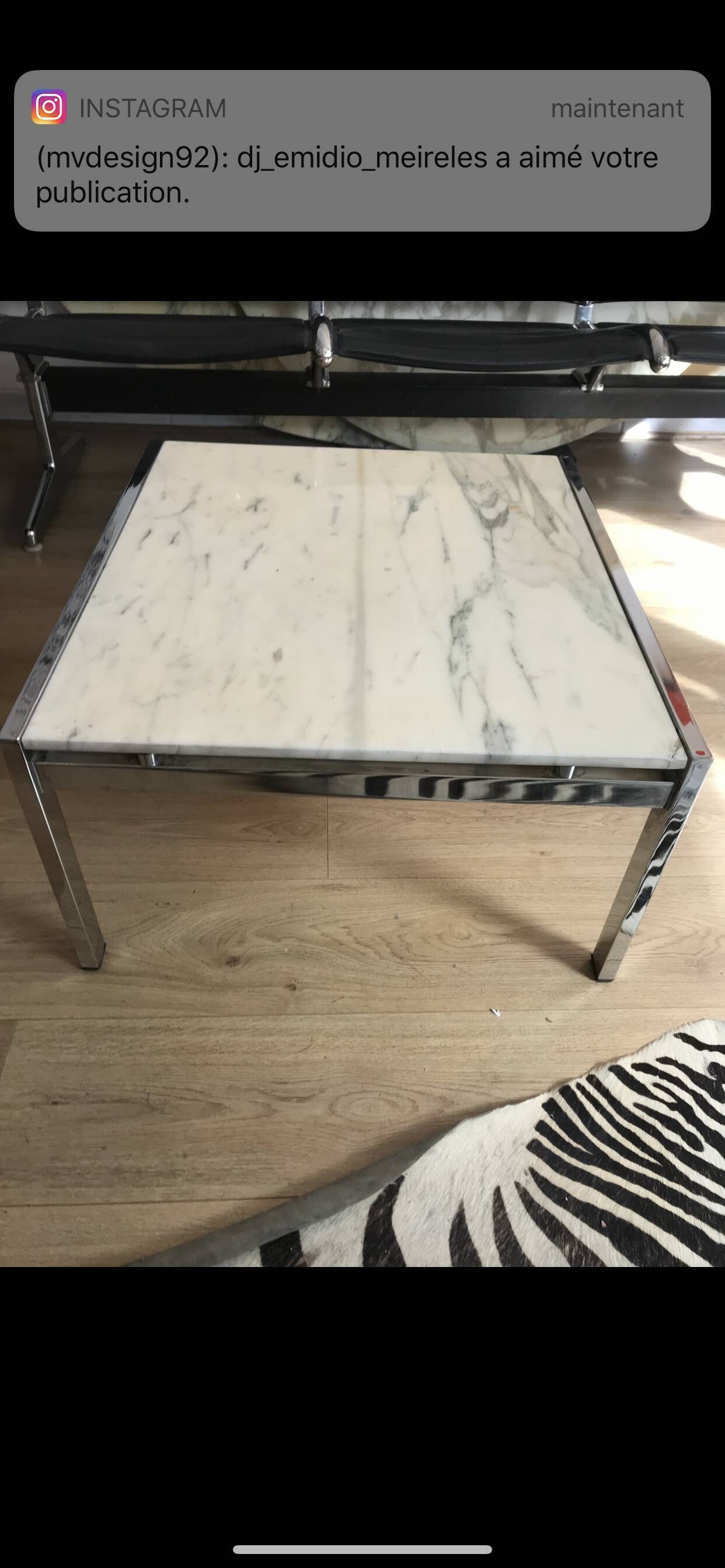 Table basse en marbre de Calacatta et structure  chromée circa 1975