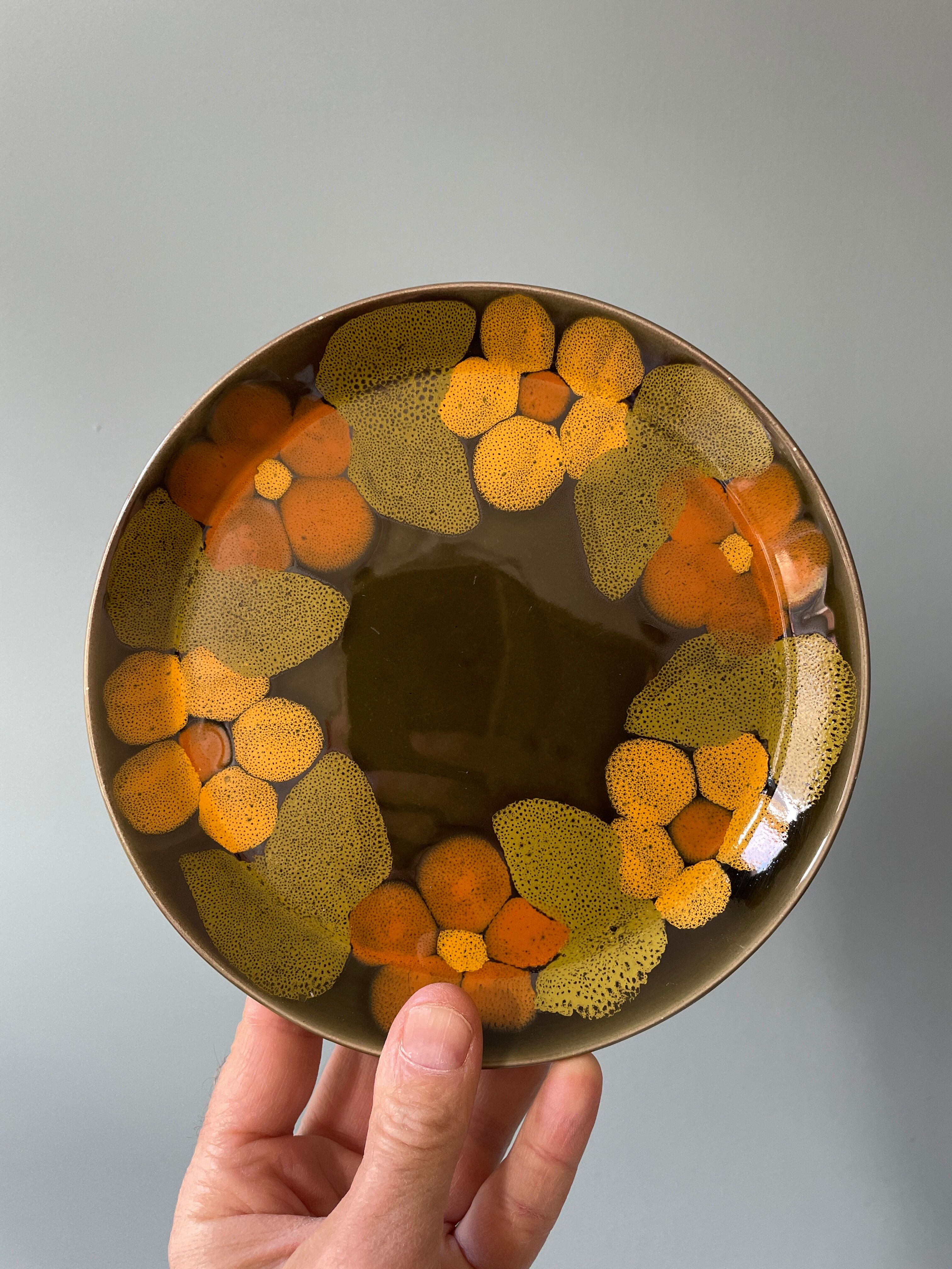 Set of 9 vintage plates MBFA Pornic, model "Candice"