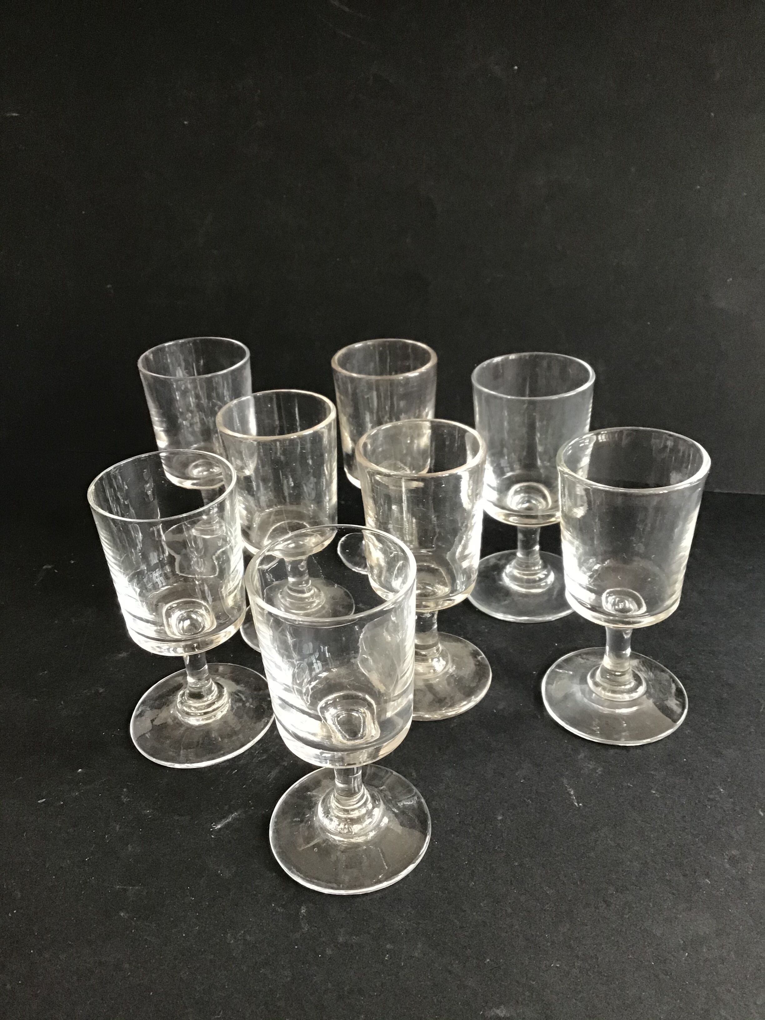 8 glasses with old port