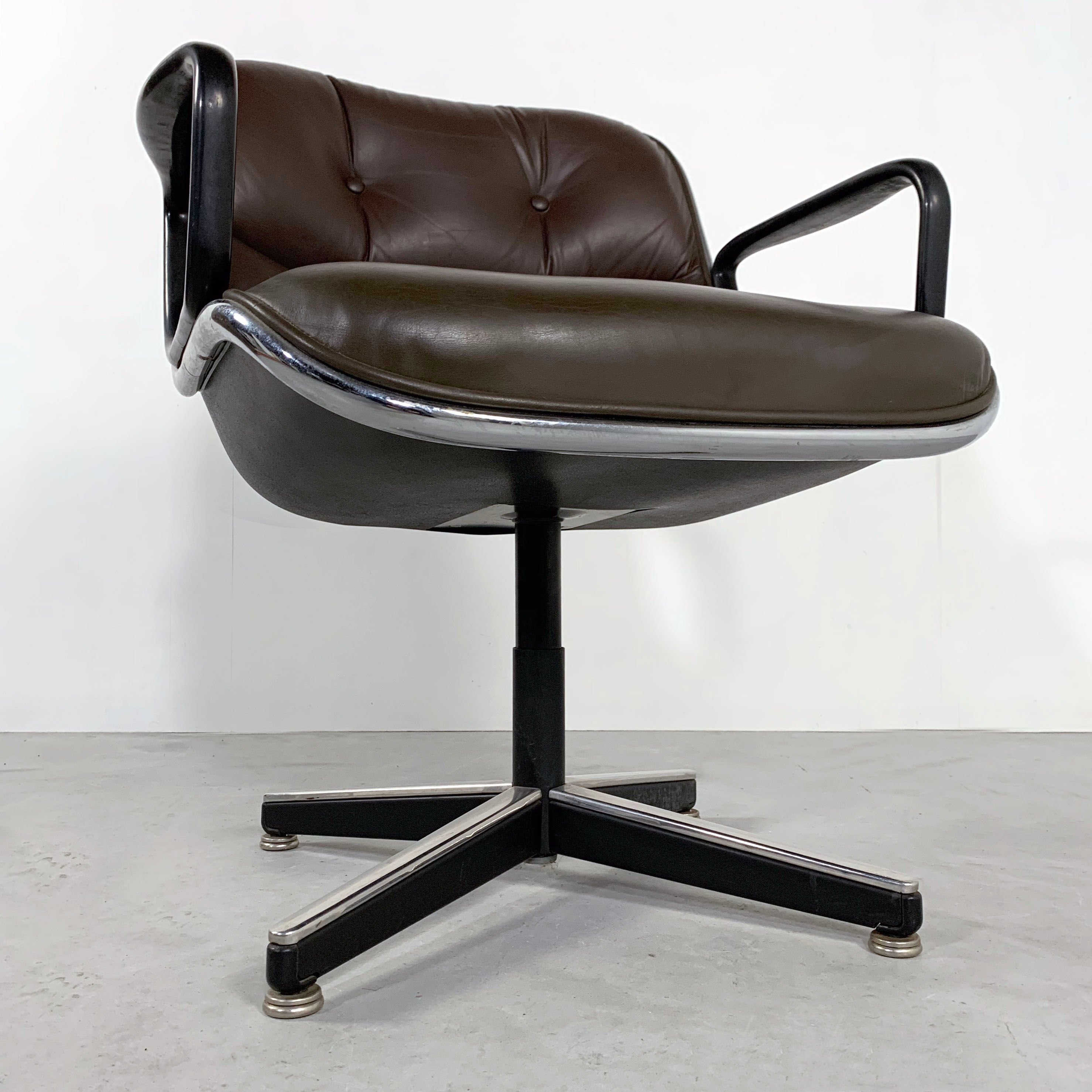Leather desk chair by Charles Pollock for Knoll 1970