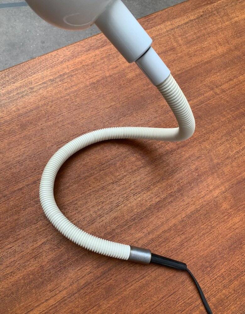 Hebi Vintage Table Lamp from the Italian Space Age by Isao Hosoe for Valenti Luce