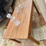 Low farmhouse table