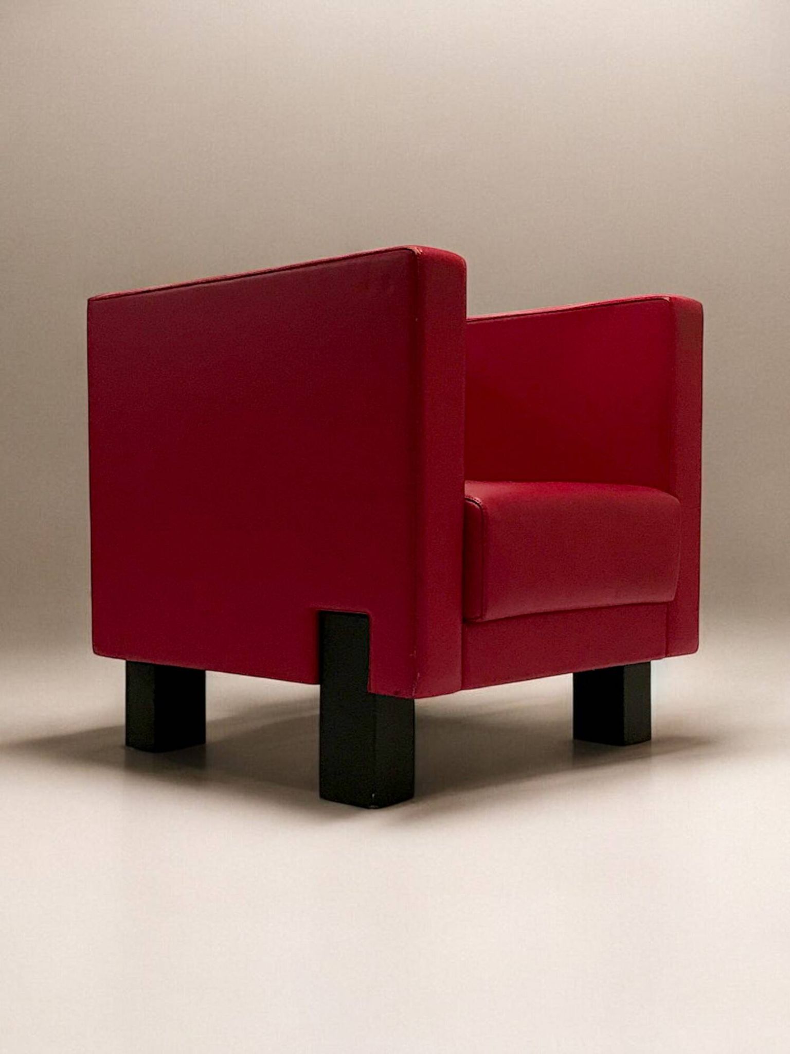 Poltrona Frau - Pair of leather armchairs, “Moji” model - c. 2000 - Italy