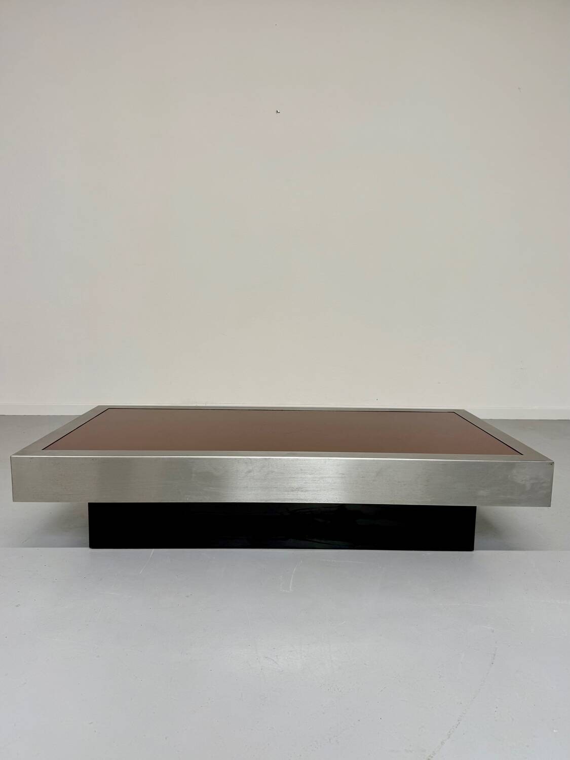 Ancienne table basse verre et chrome design italien des années 70 vintage