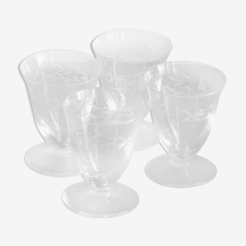 Lot of 4 glasses with aperitif stylized branch pattern