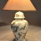Fine porcelain lamp, hand-painted decoration. Laure Selignac, Paris.
