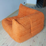 Togo corner chair model designed by Michel Ducaroy 1973