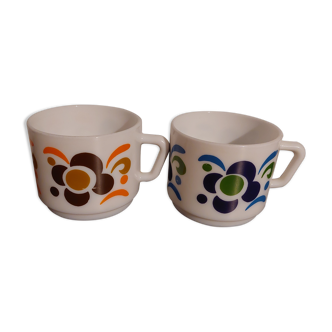 Tasses arcopal à fleurs