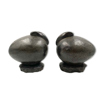 Ibis birds bookends, pair of basalt ovoid sculptures, France early XX century