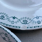 Iron earth plate