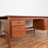 Mid-century danish teak desk, 1970