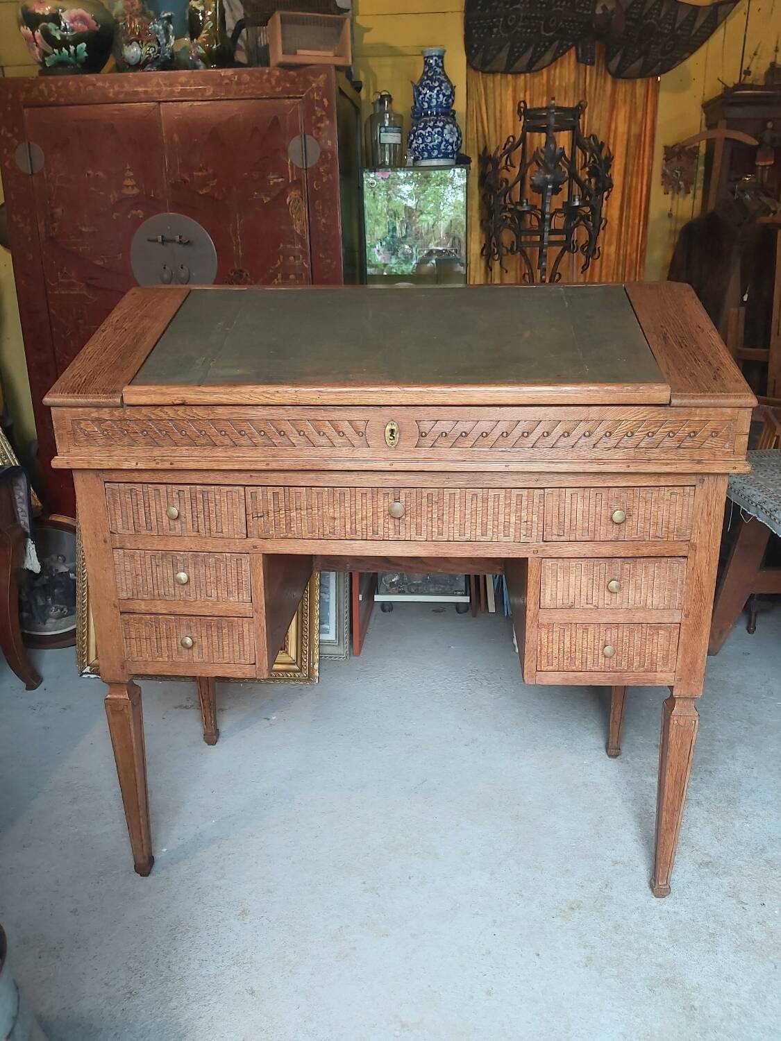 Desk, work furniture