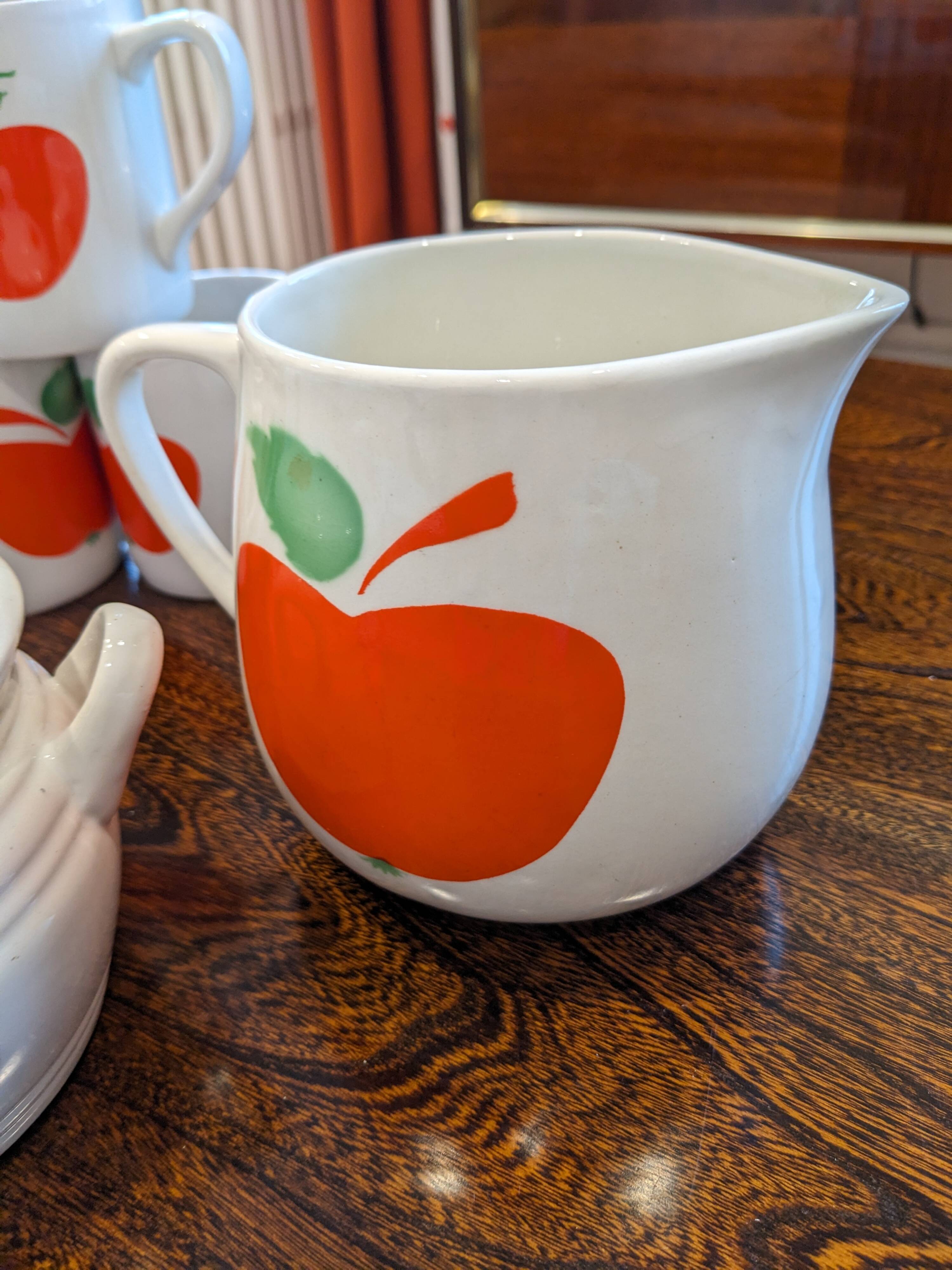 Granite mug, pitcher and sugar bowl set