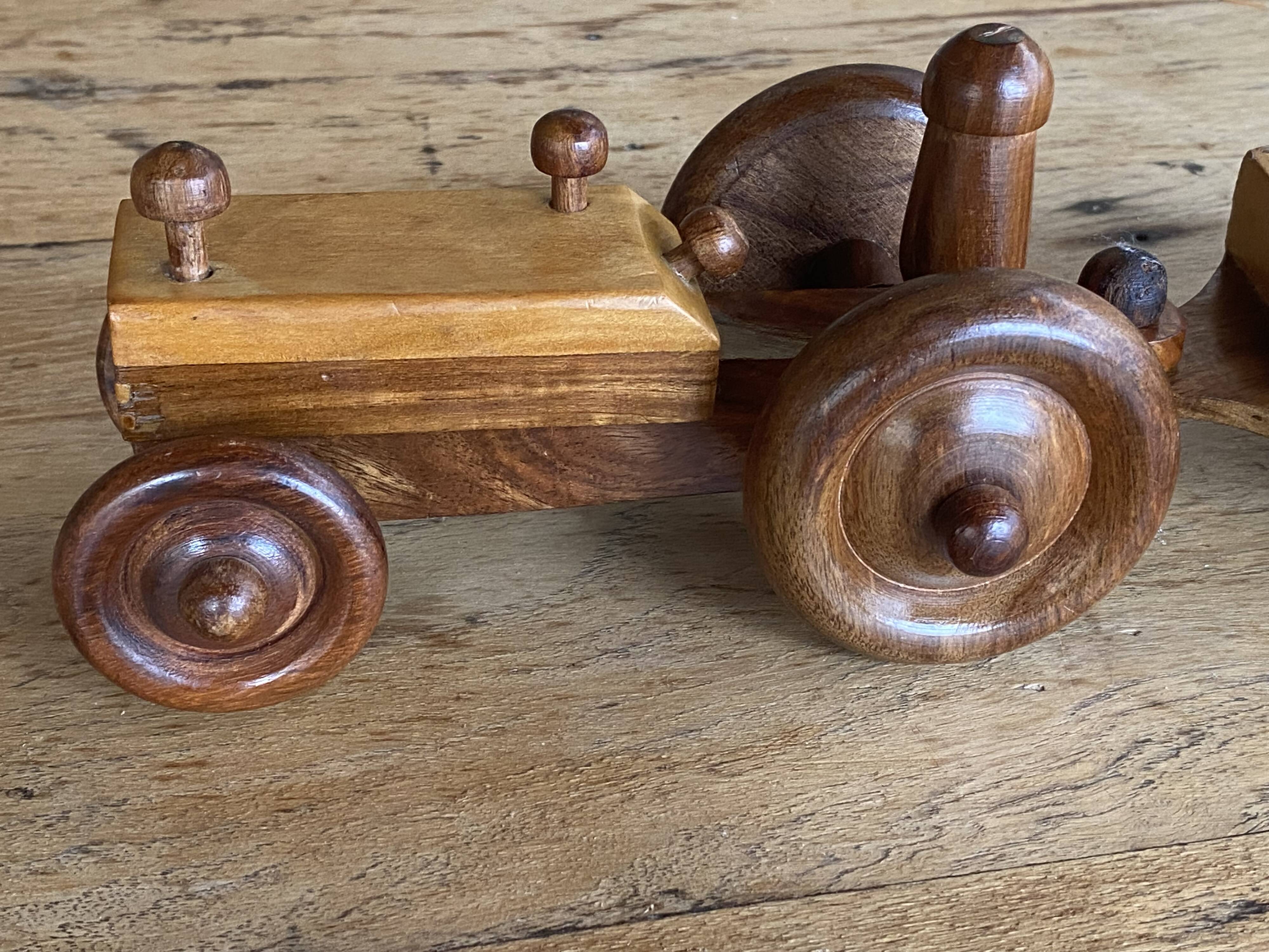 Wooden craft toy