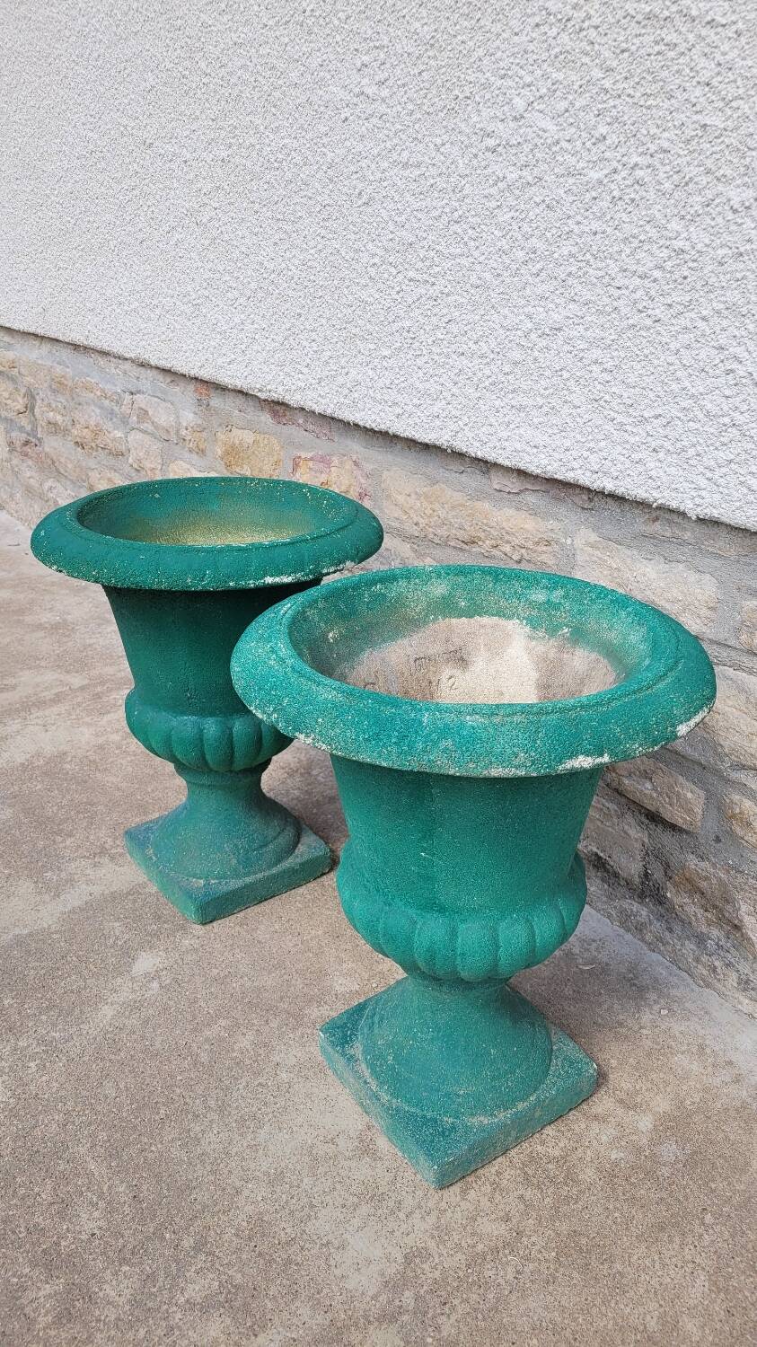 Pair of Medici Vases in old reconstituted stone 1950s