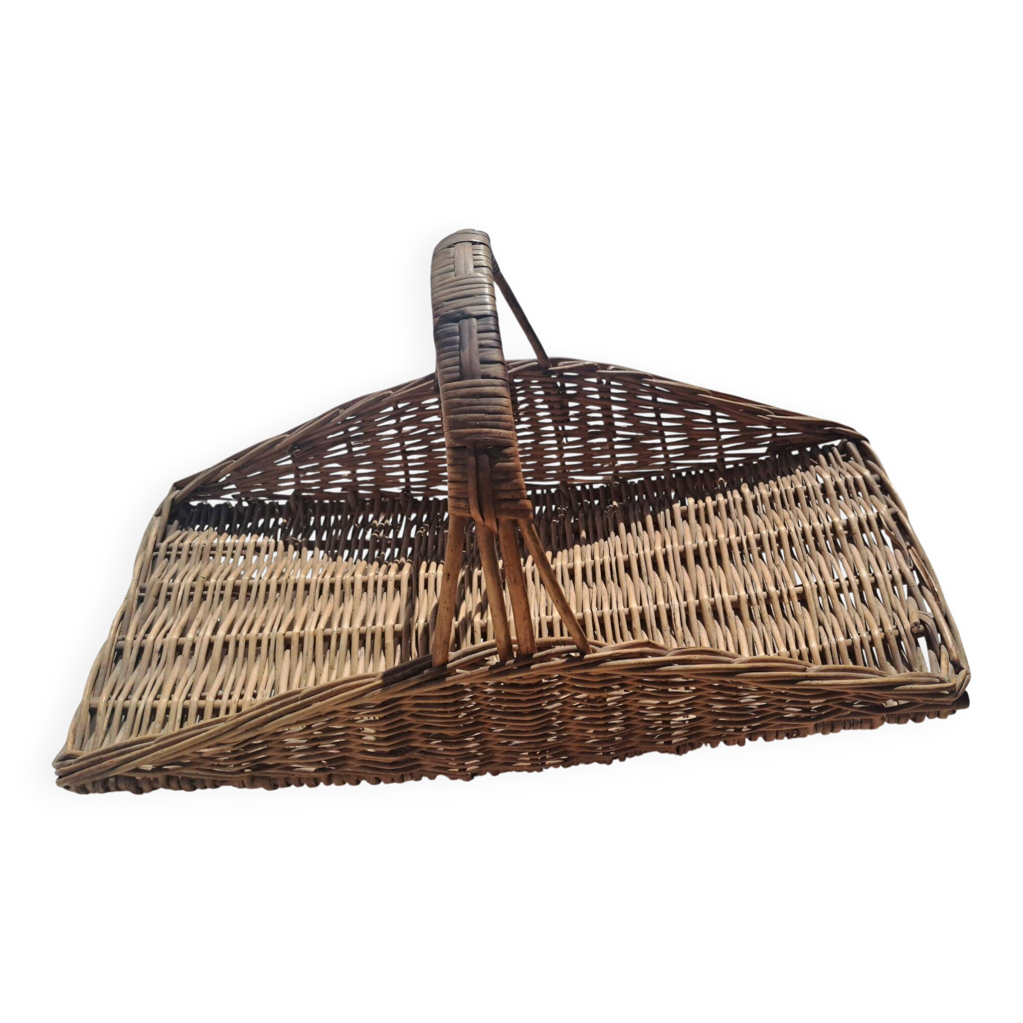 Wicker basket
