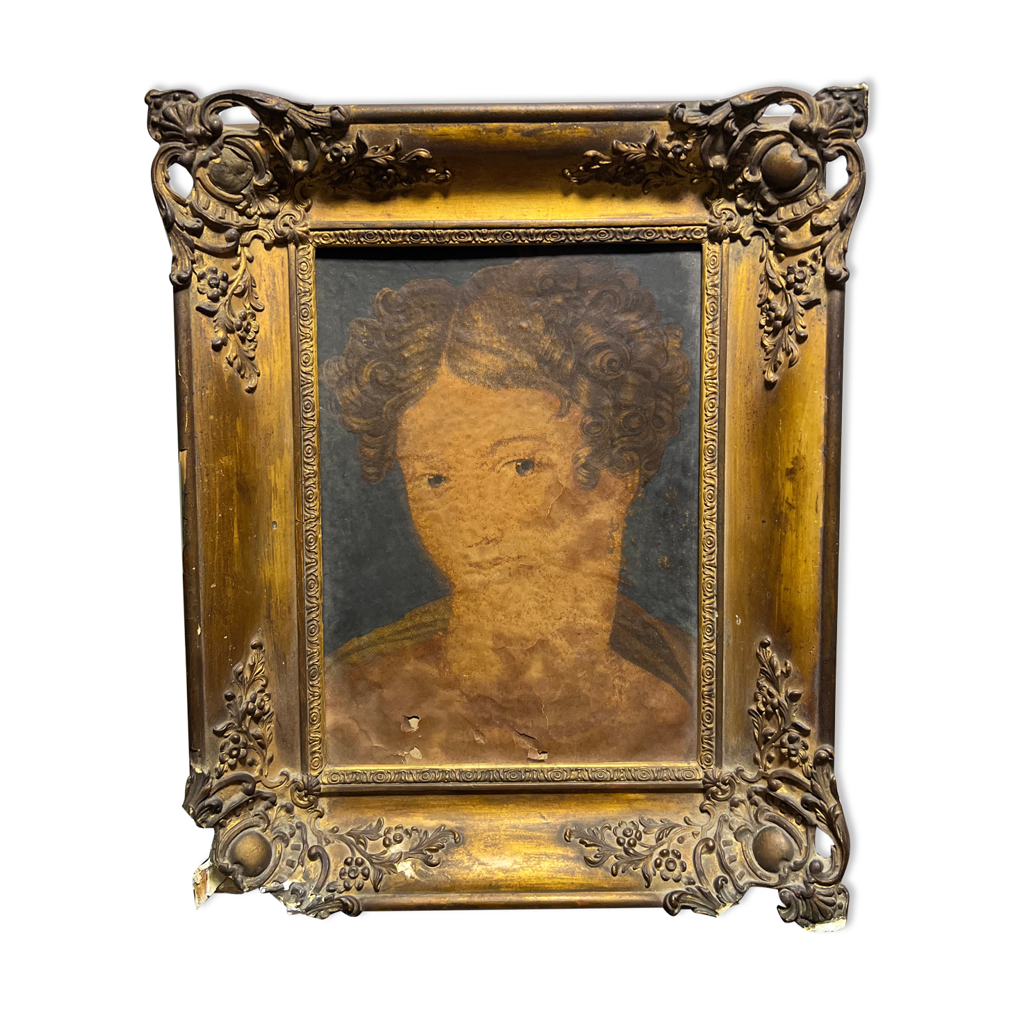 Paintings golden contour on leather