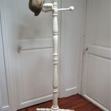 Portemanteau perroquet bois massif tourné blanc patiné vintage