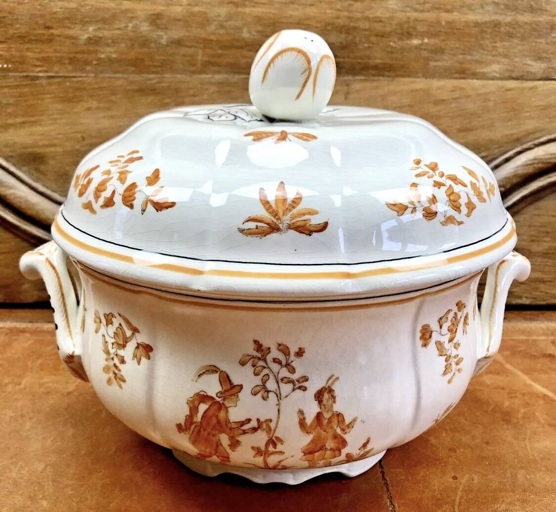 Ancienne soupière légumier Longchamp décor Moustiers Olerys 2