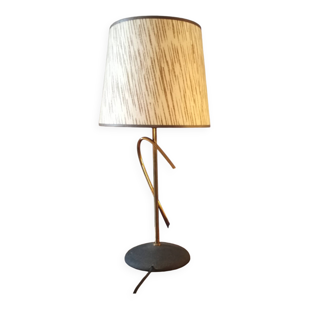 Lampe de table avec pied en plastique et abat-jour orange