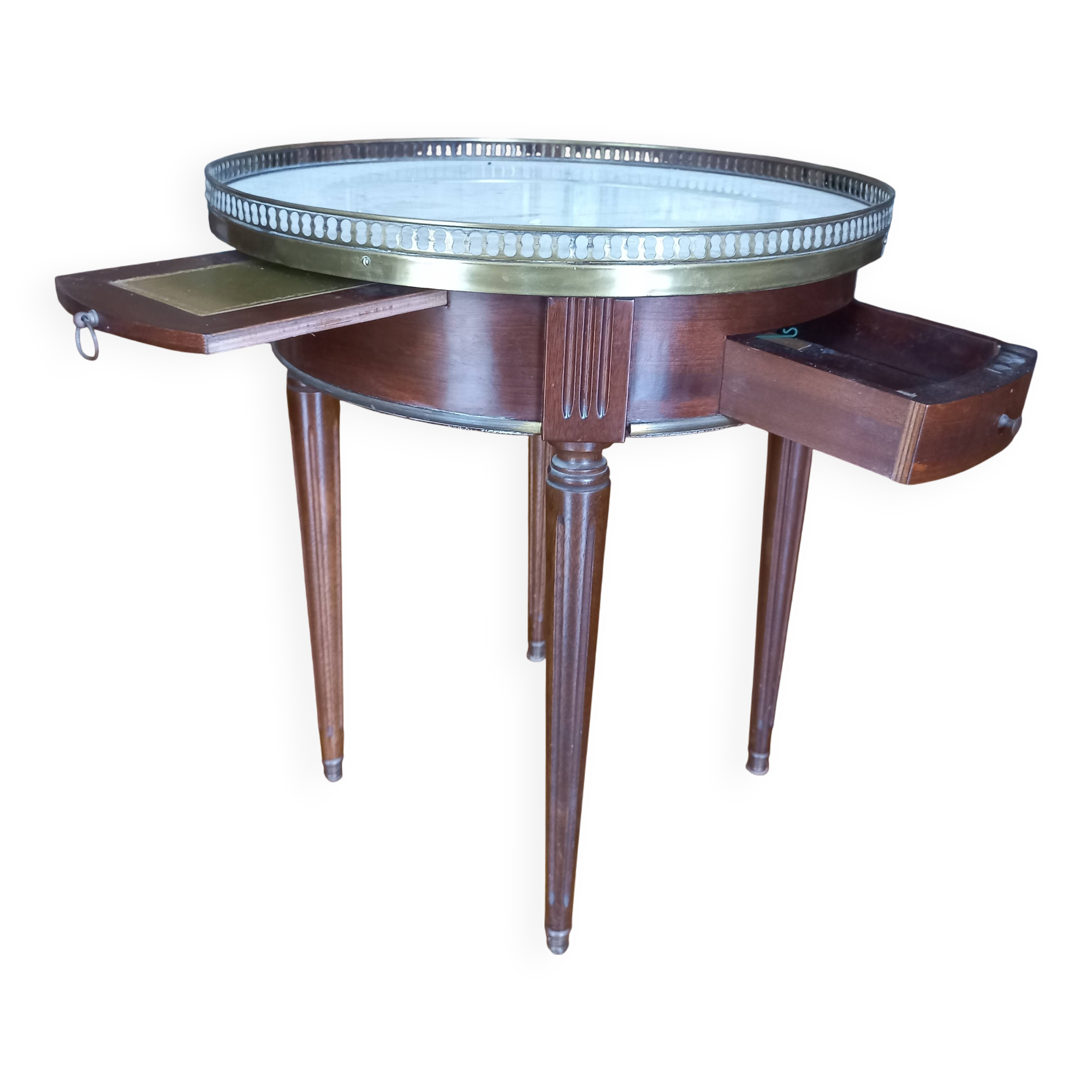 Hot water bottle pedestal table