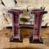 Letter metal H