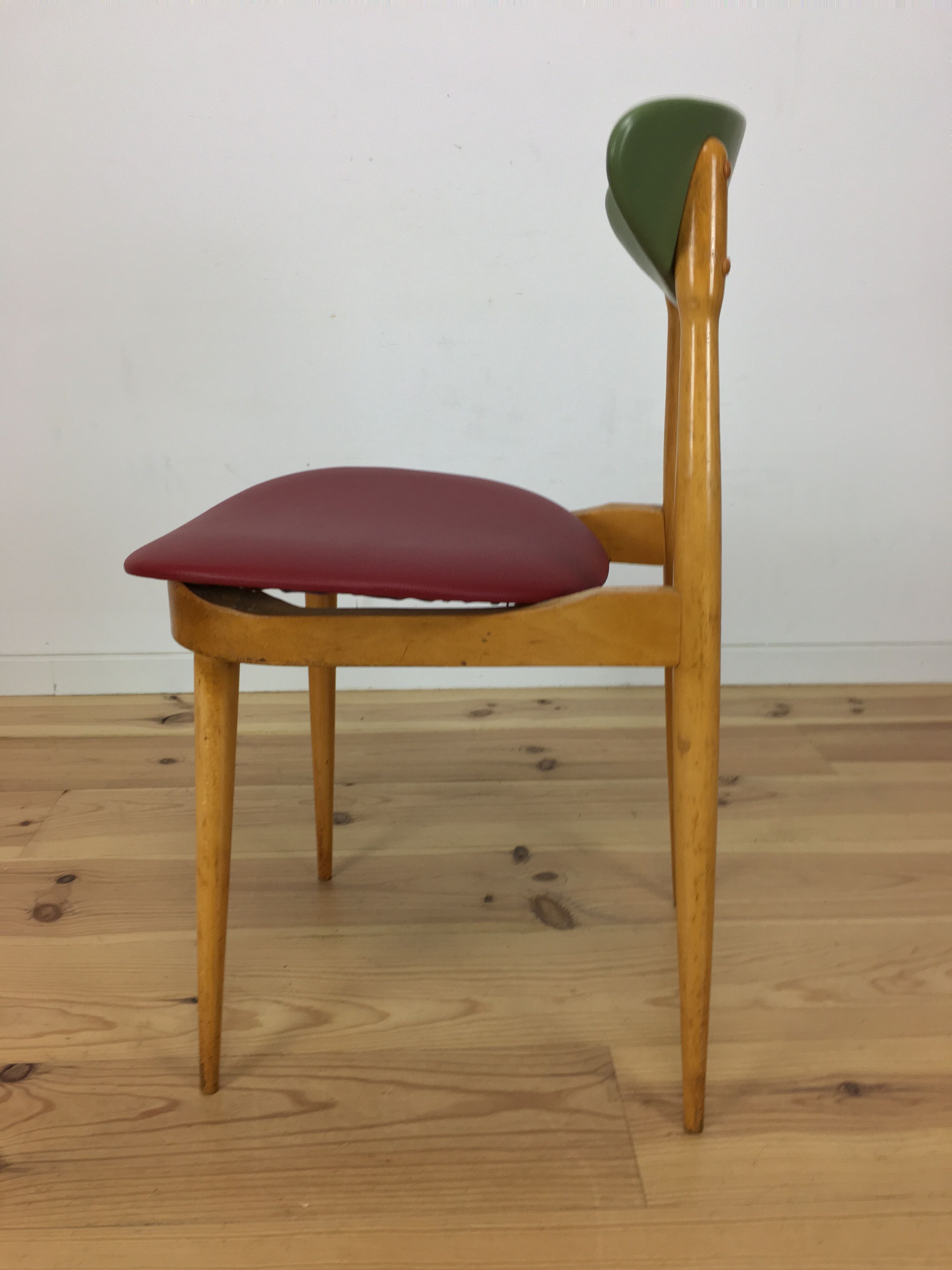 Baumann Unicorn Chair