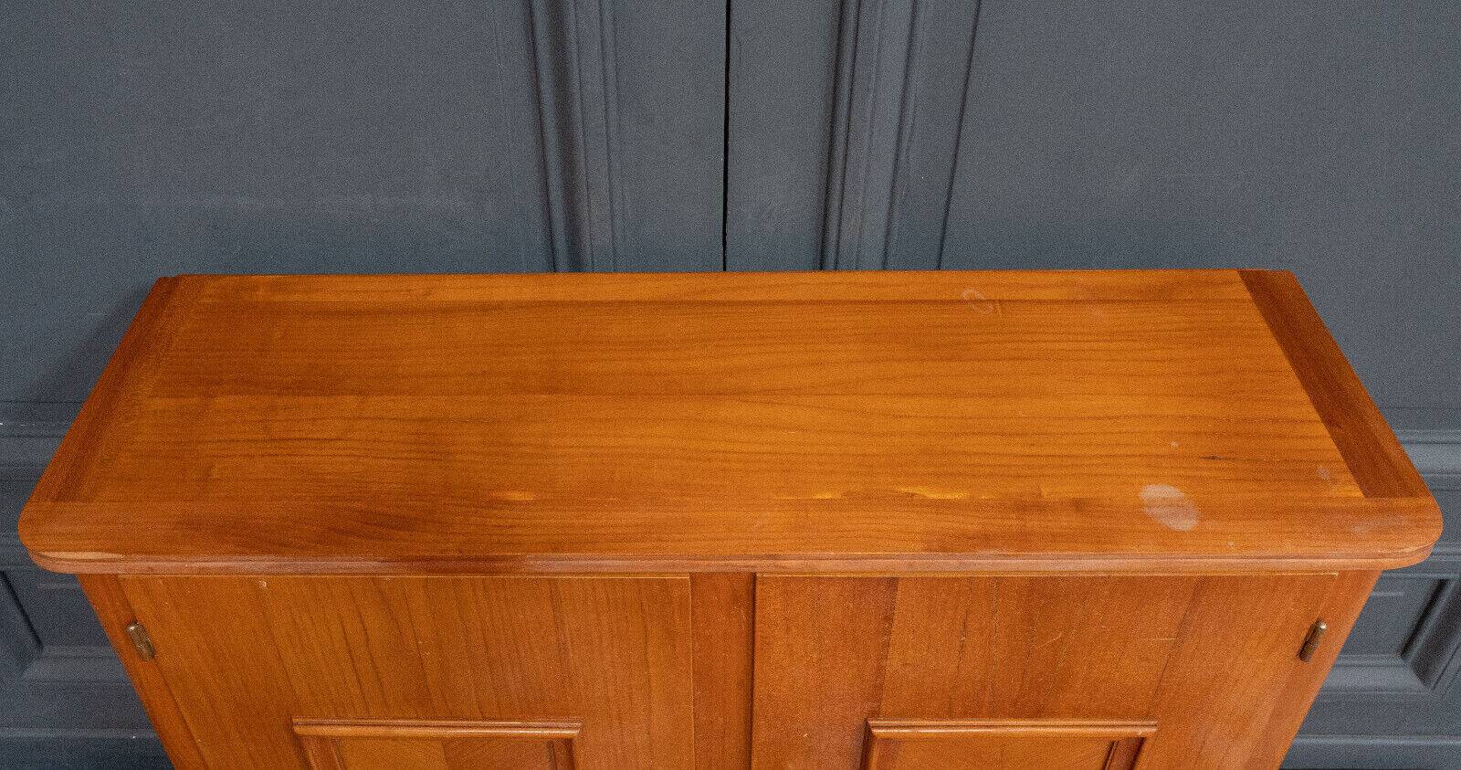 Sideboard from the 1940s two doors marquetry ornamented bronze