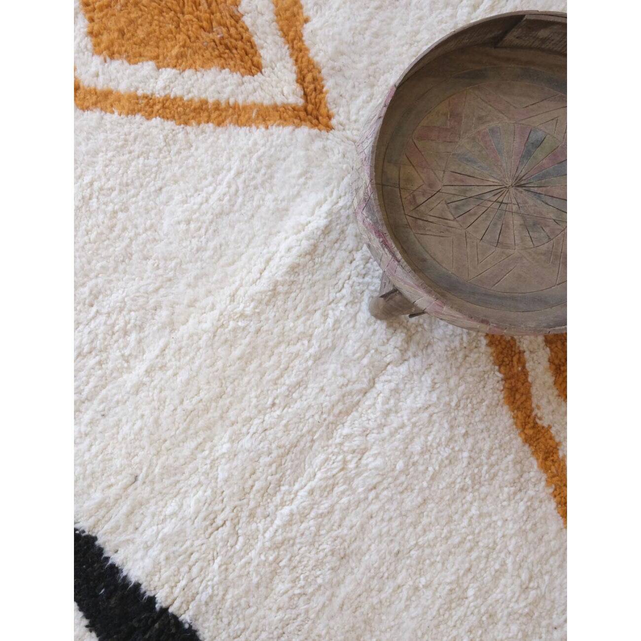 Berber wool rug size 150 x 250 cm