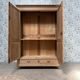 Armoire en chêne massif (rénovée)