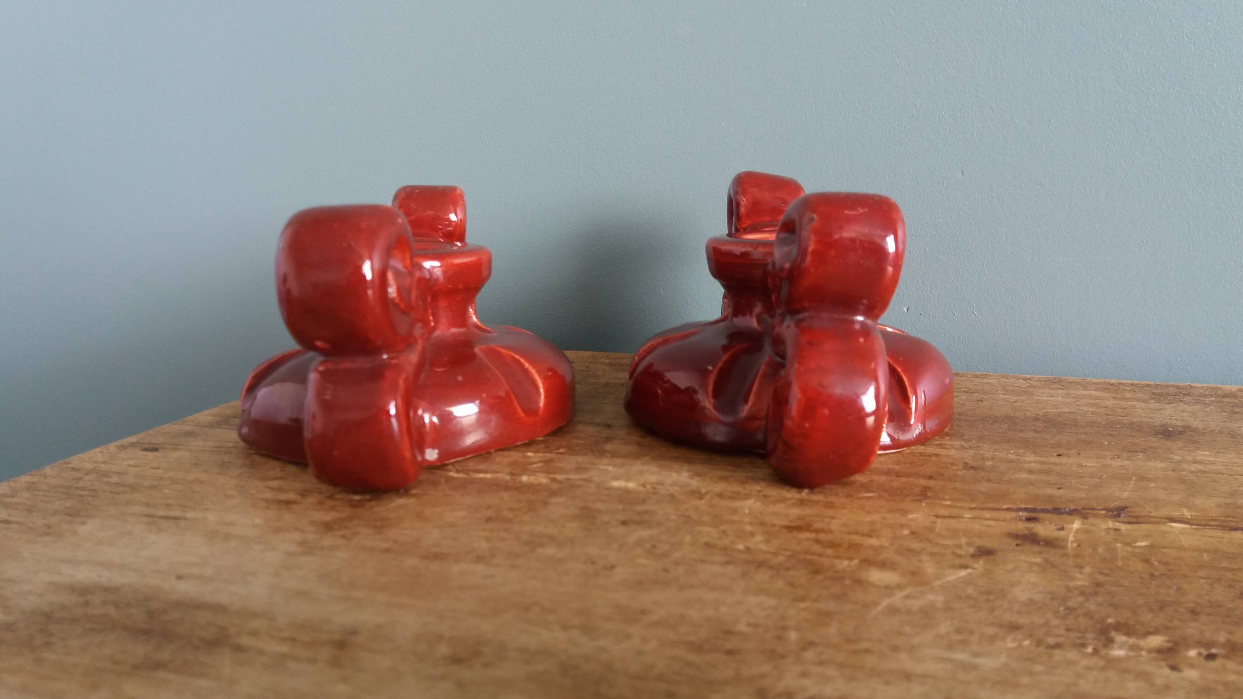 Bougeoirs en céramique artisanale bordeaux
