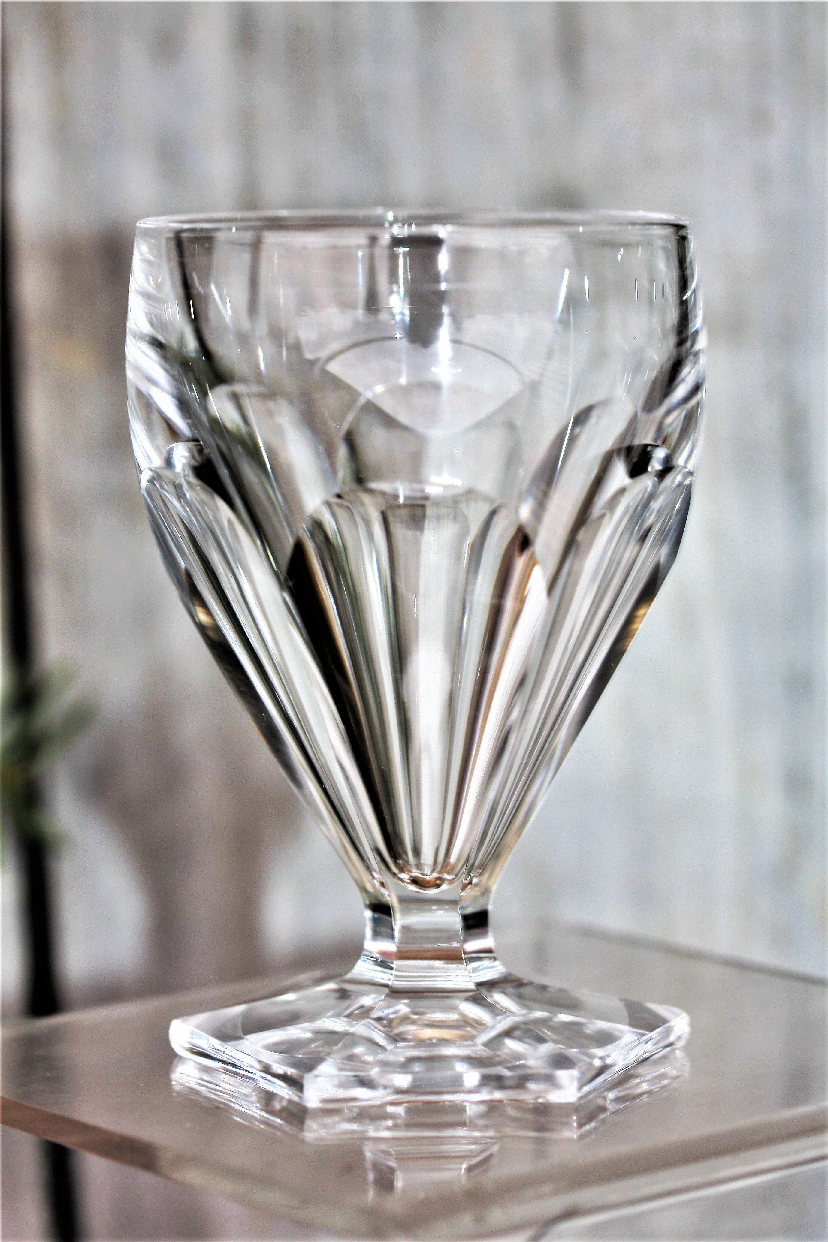 Saint-Louis crystal wine glass Poincaré model