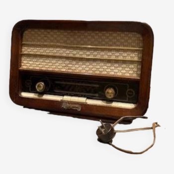 Radio Videoton - Belgame 50s model Orion R636F