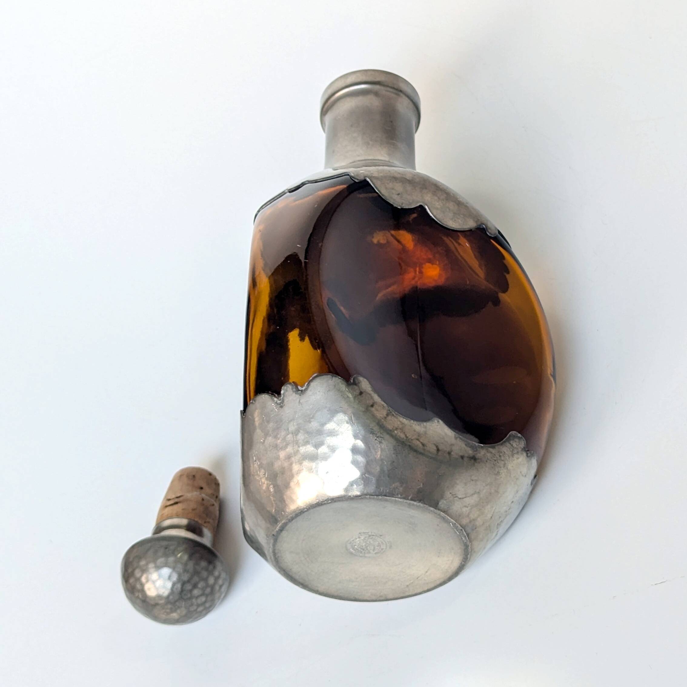 Decanter, carafe, amber bottle - pewter, glass - ZEISTER PEWTER