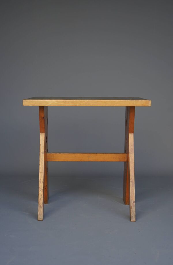 Petit bureau français vintage, années 1950