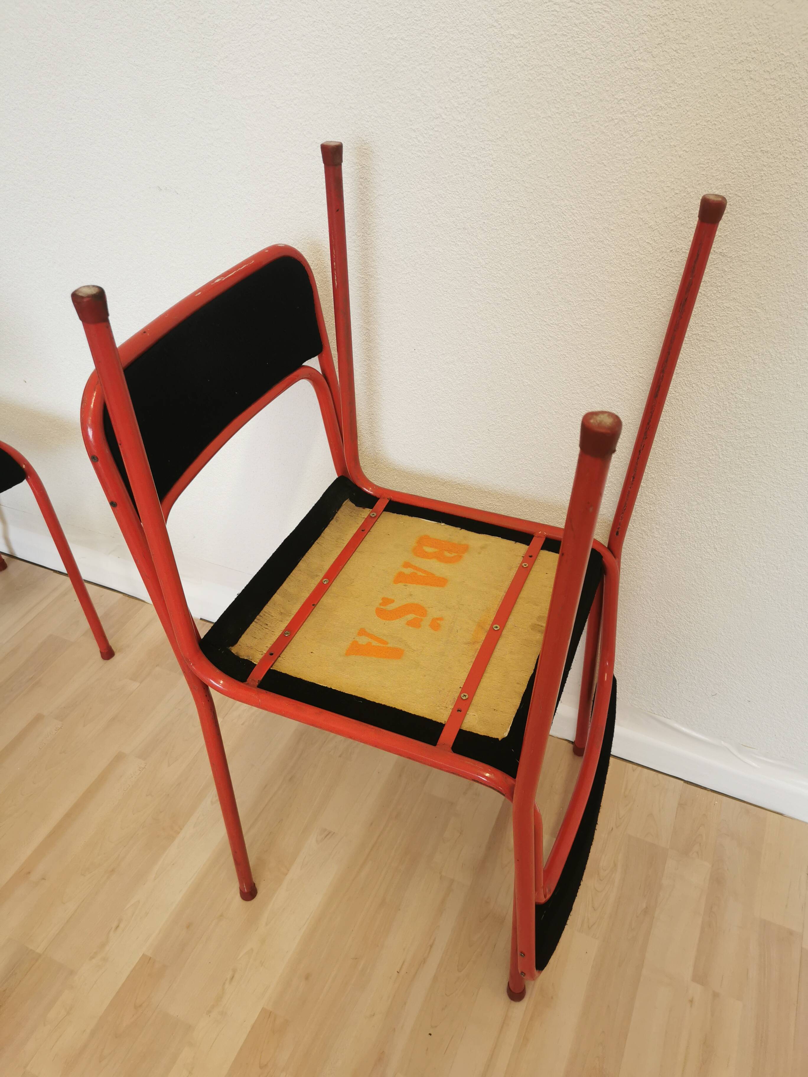 Set of 4 1970s Red & Black Metal Chair: Space Age Stackable Dining Chair