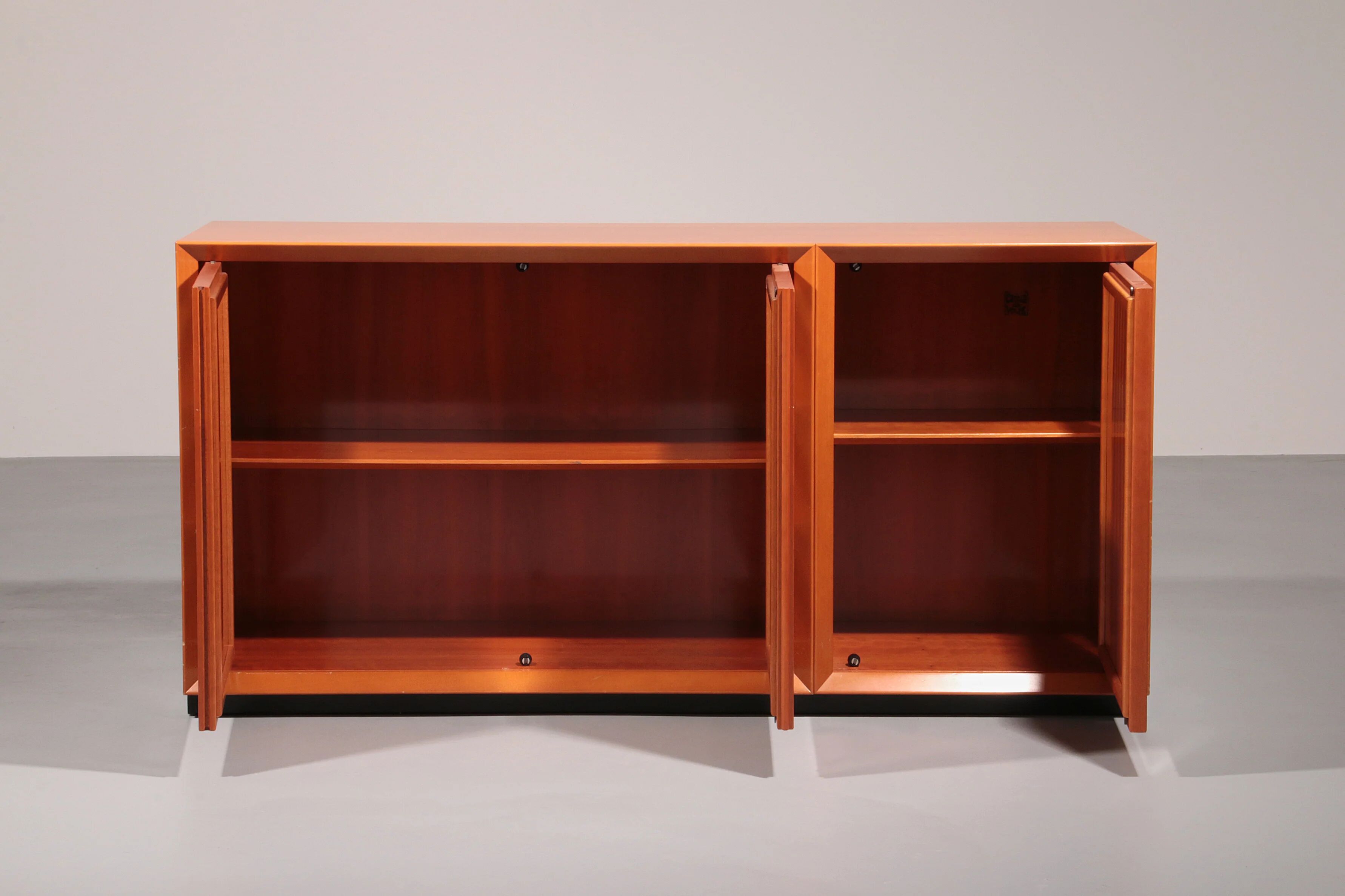 Brutalist Italian sideboard by Caccia alla Volpe for Linea Arredo