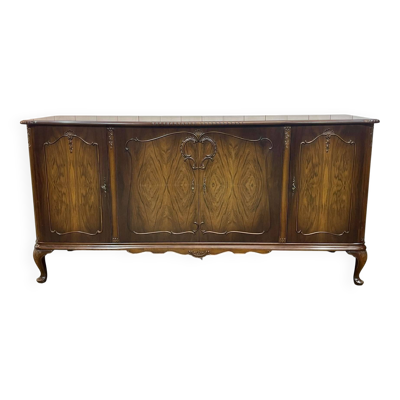 Enfilade anglaise Chippendale en noyer des années 1950