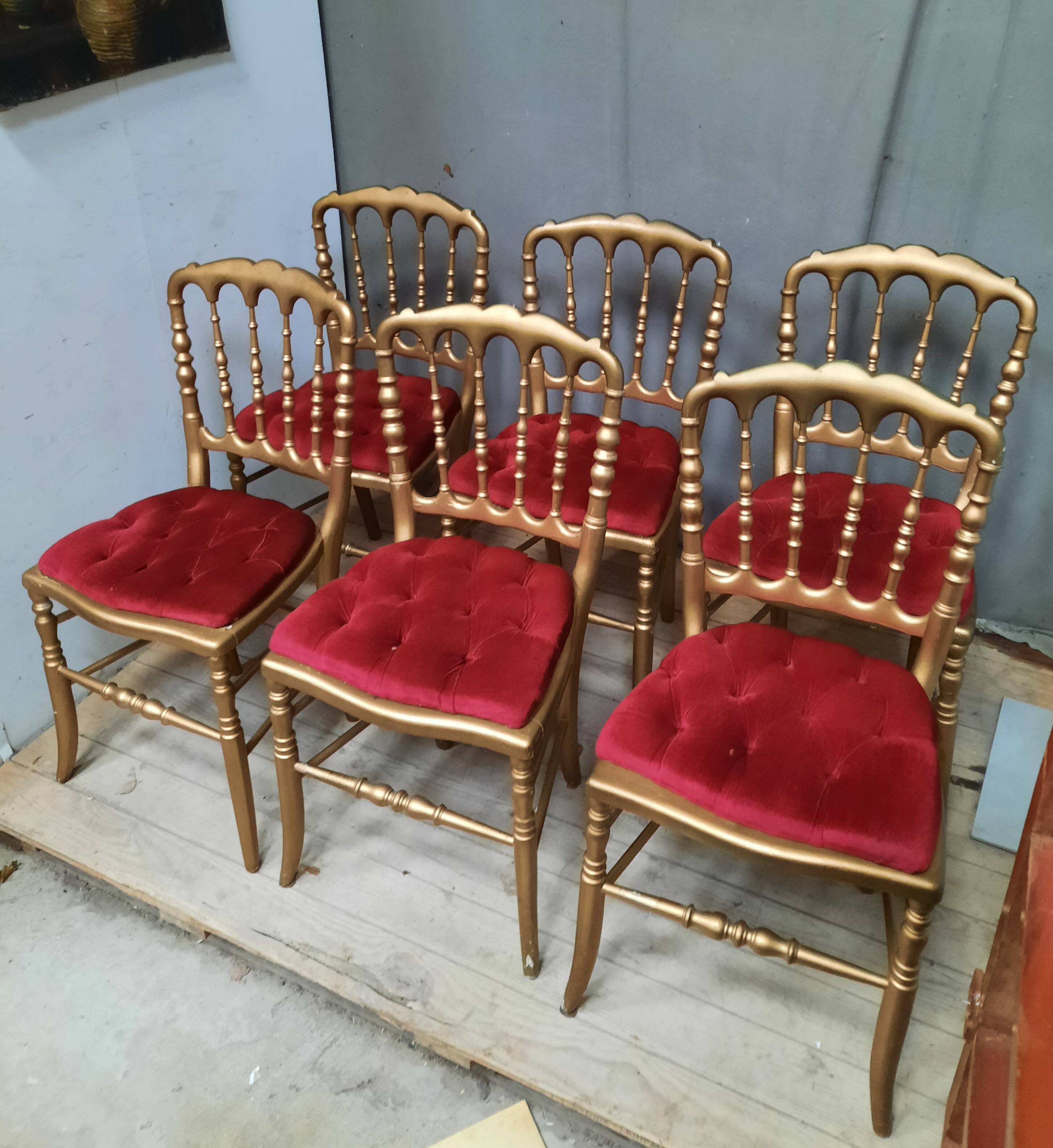 6 chaises de théâtre style Napoléon IIII