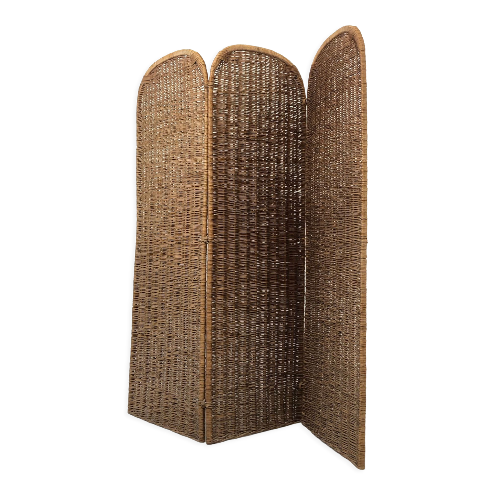 Vintage wicker screen