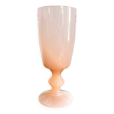 Vase en opaline rose
