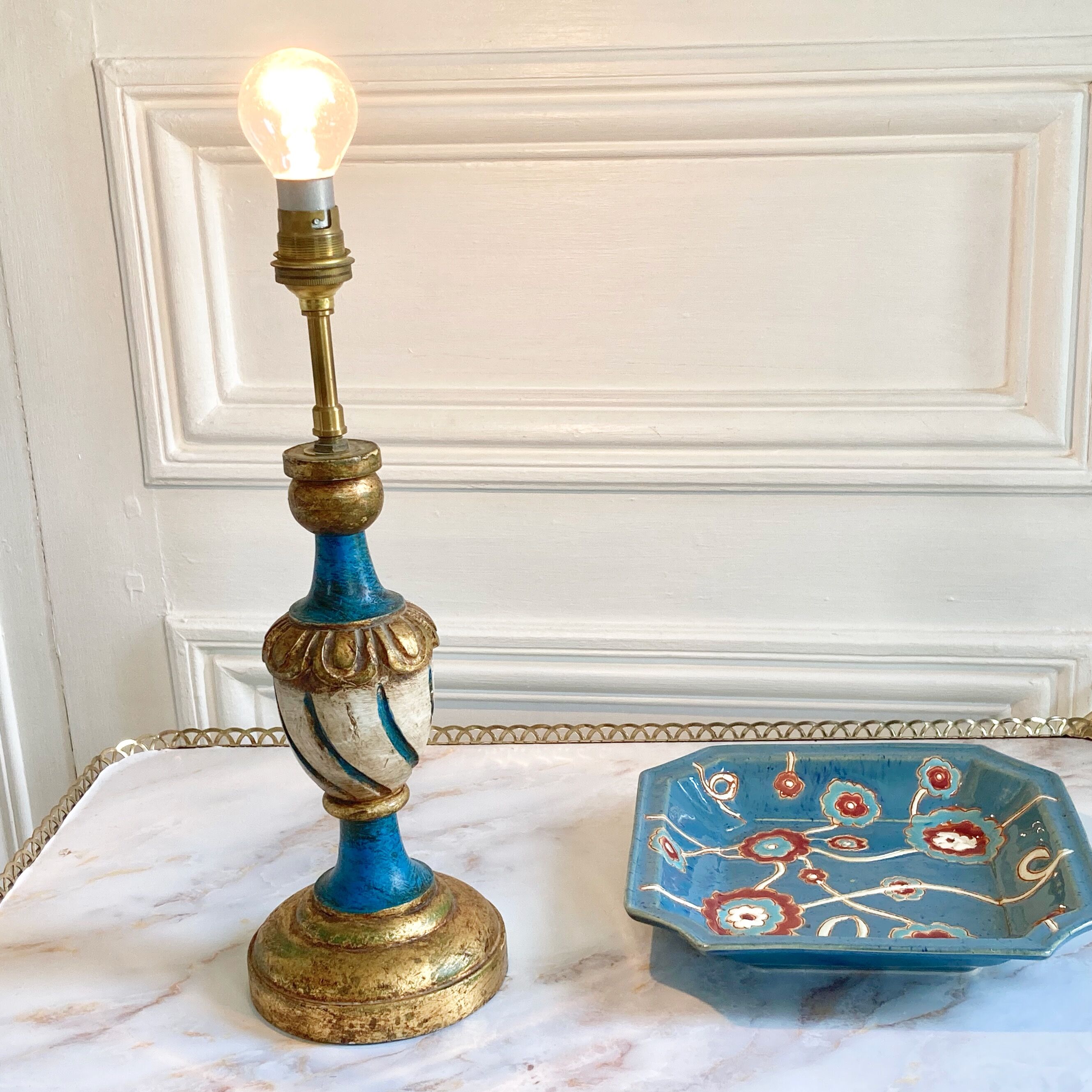 Gilded wooden lamp base