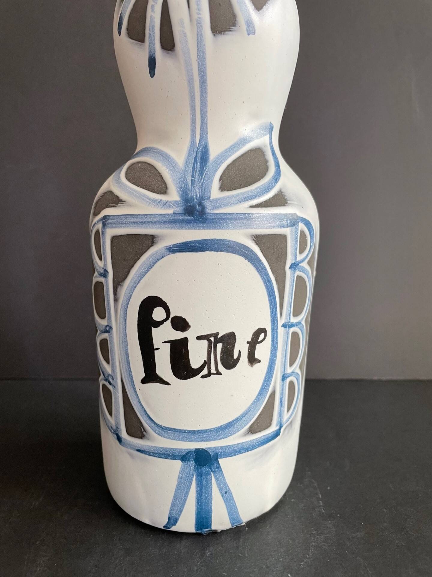 “Fine” earthenware bottle by Roger Capron Vallauris